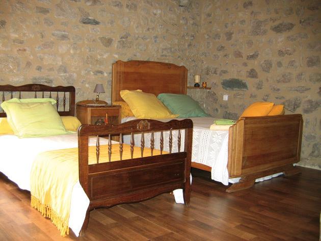 La Ferme Des Genets Bed and Breakfast Medeyrolles Esterno foto